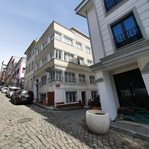 Efe , Istanboel Turkije