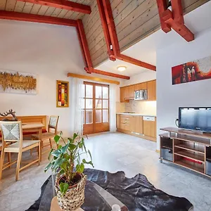 Midtown , Saalbach-Hinterglemm Oostenrijk